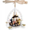 Pyramide Allemande Avec Crèche De Noël Blanche